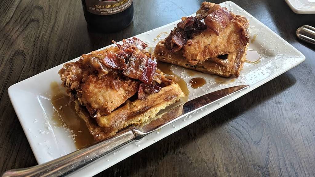 Father Fats Public House | restaurant | 945 Clark St, Stevens Point, WI 54481, USA | 7155444054 OR +1 715-544-4054