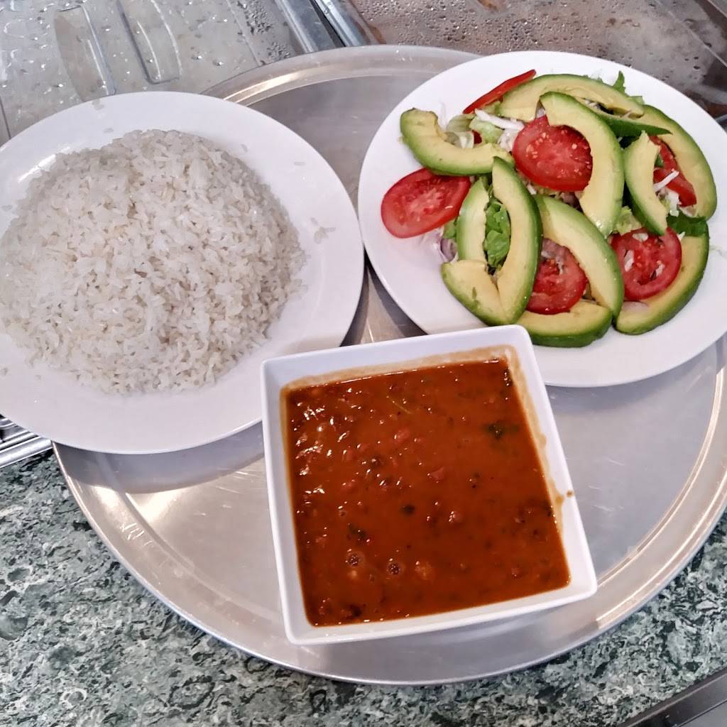 El Caribeno BBQ Restaurant | restaurant | 304 21st Ave, Paterson, NJ 07501, USA | 9733333273 OR +1 973-333-3273