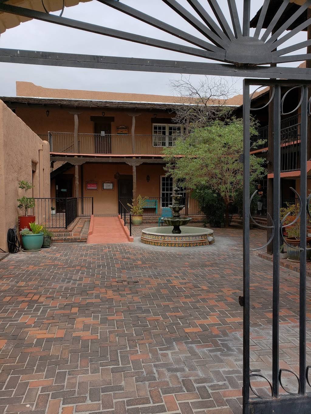 Rosies Cafe | restaurant | 300 N Main St, Las Cruces, NM 88001, USA | 5755261256 OR +1 575-526-1256