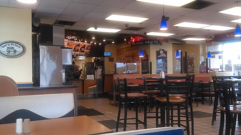 Long John Silvers | restaurant | 349 Semoran Blvd, Fern Park, FL 32730, USA | 4078345570 OR +1 407-834-5570