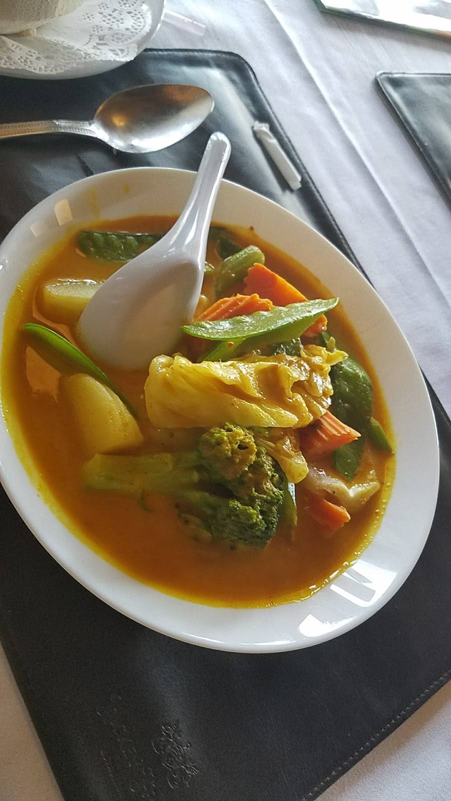 Pimai Restaurant | restaurant | 5833 Franklin Ave, Los Angeles, CA 90028, USA | 3234617841 OR +1 323-461-7841