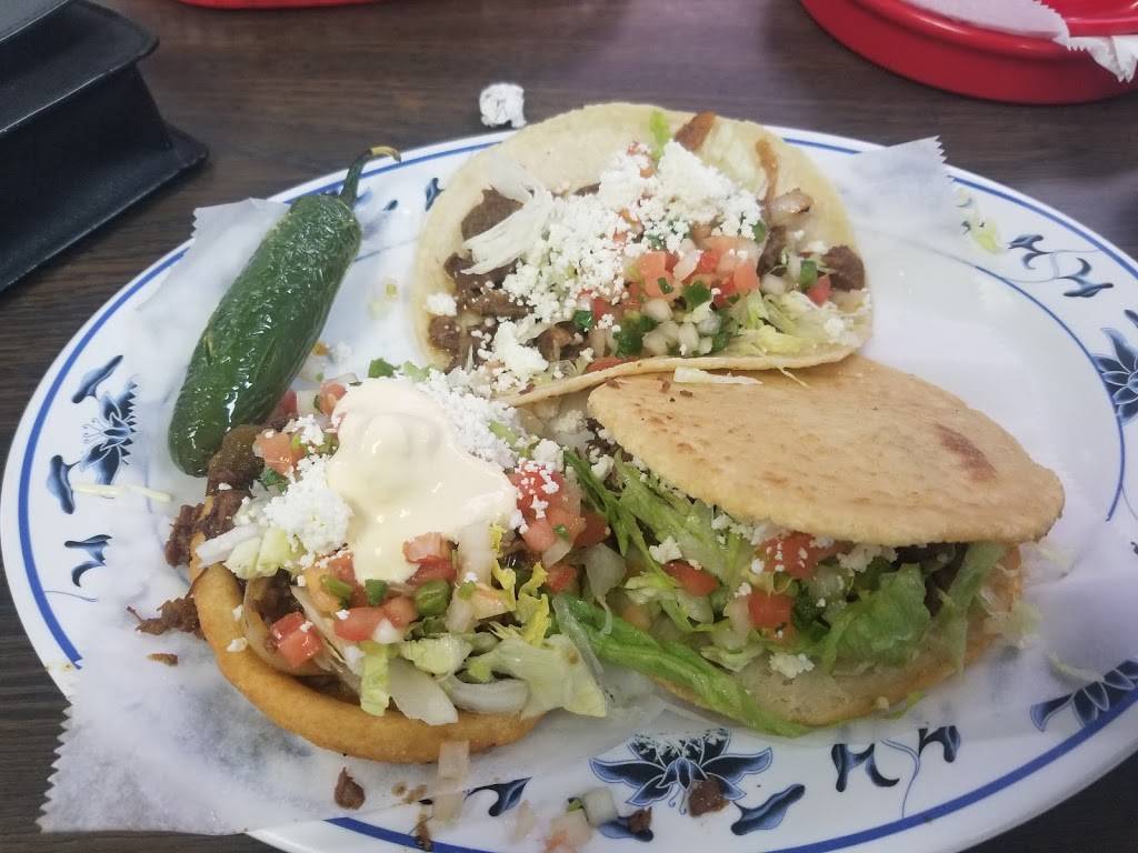 Mercadito Y Taqueria Inc | restaurant | 3802 Broadway Avenue J, Galveston, TX 77550, USA | 4097625870 OR +1 409-762-5870