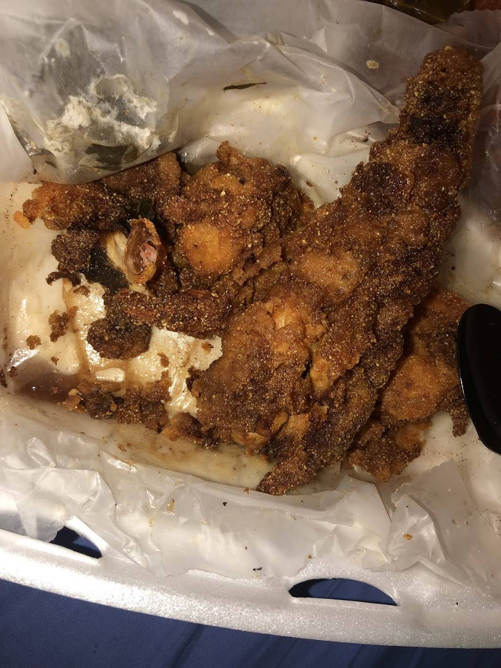 Hot Plate Southern Kitchen | restaurant | 39-37 S 9th St, Allentown, PA 18102, USA | 4848664140 OR +1 484-866-4140