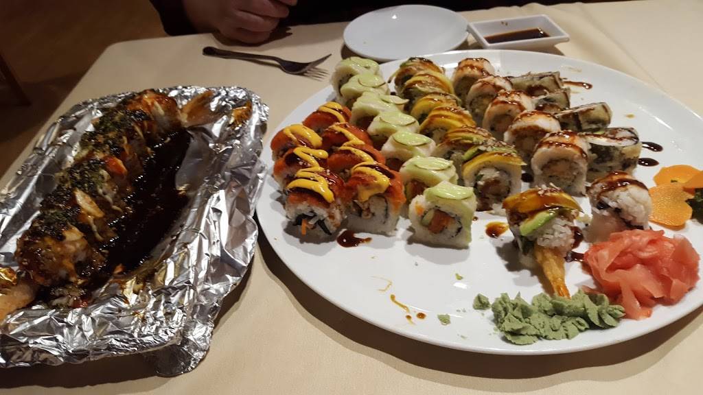 Naked Tchopstix | restaurant | 8607 US-24, Fort Wayne, IN 46804, USA | 2604362211 OR +1 260-436-2211