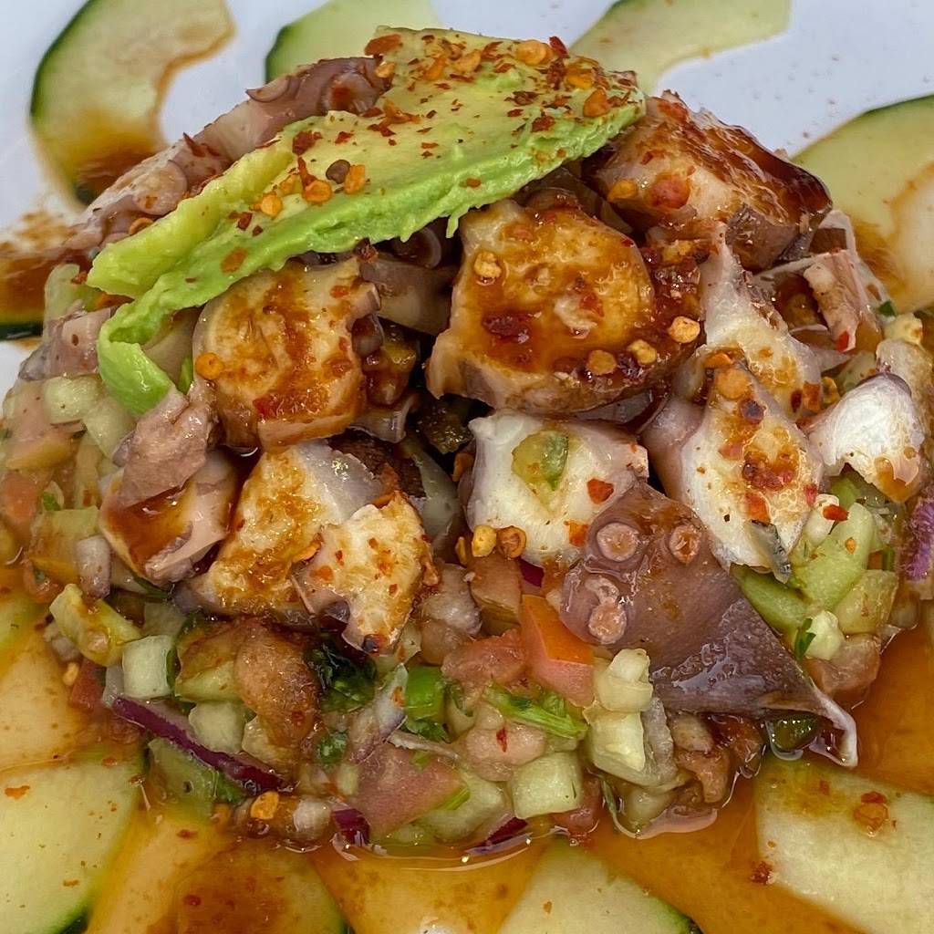 Mariscos los chiltepines | restaurant | 1820 E 41st St, Vernon, CA 90058, USA | 3235718317 OR +1 323-571-8317