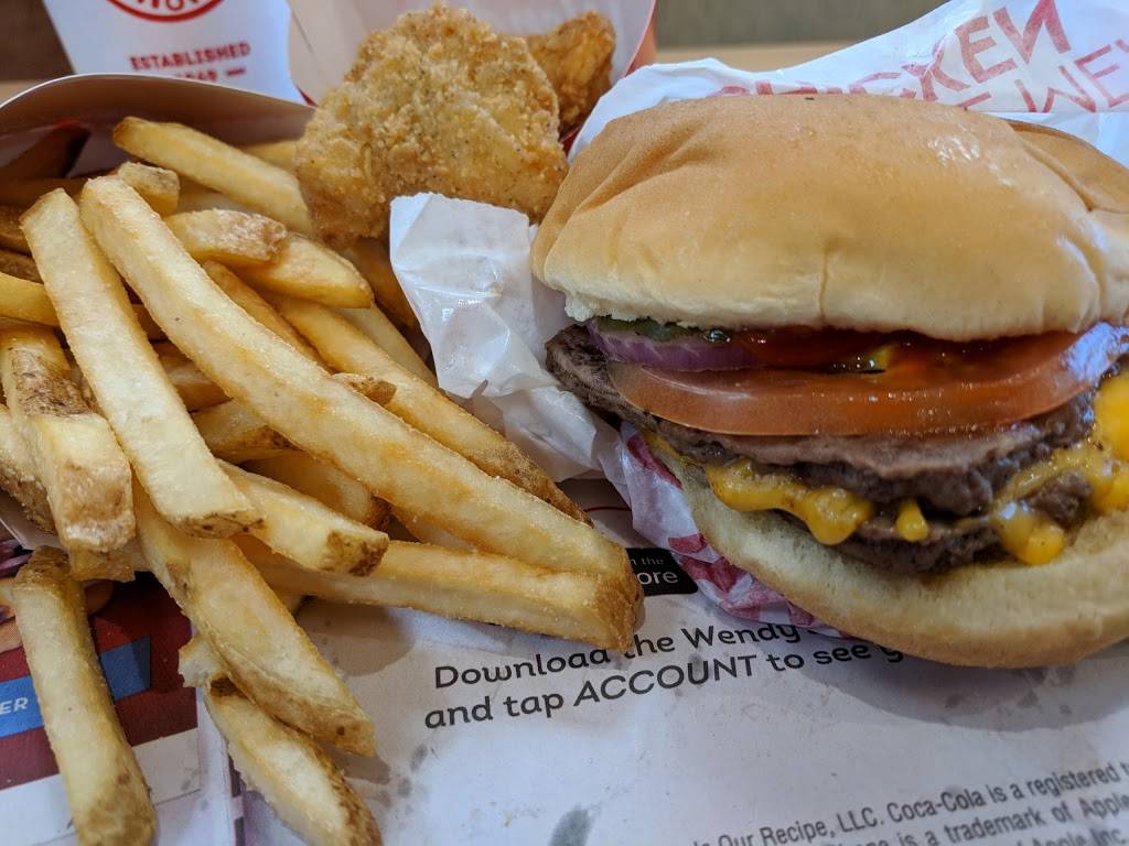 Wendys | restaurant | 316 N Broadway, Salem, NH 03079, USA | 6038981996 OR +1 603-898-1996