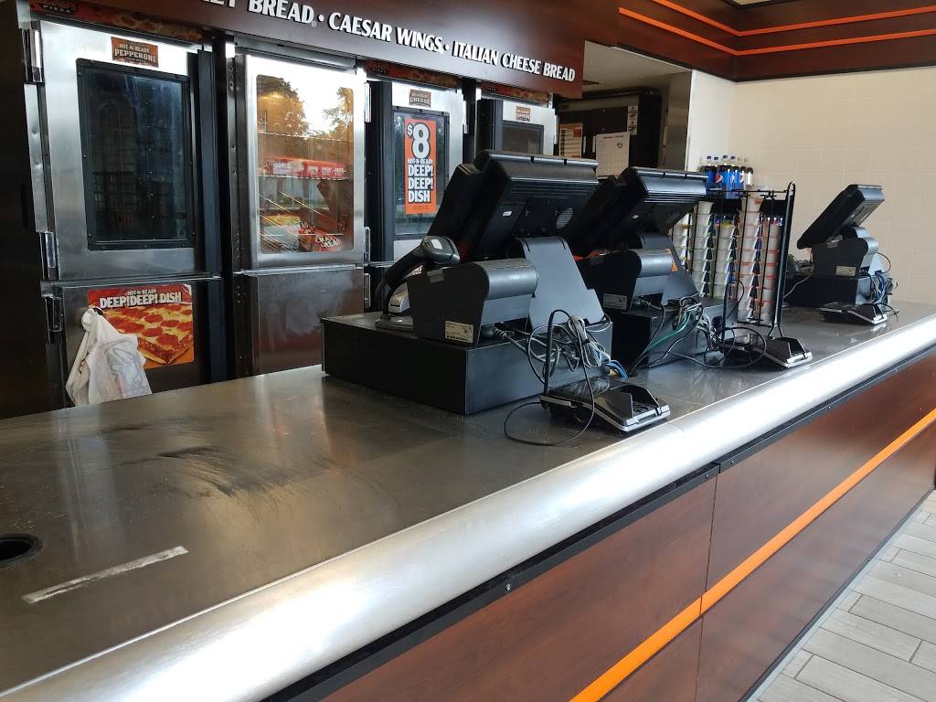 Little Caesars Pizza | meal takeaway | 1325 W 4th St, Marion, IN 46952, USA | 7656623355 OR +1 765-662-3355