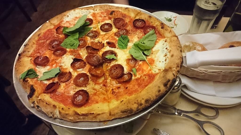 Don Pepi Pizza | restaurant | 2 Pennsylvania Plaza, New York, NY 10121, USA | 2129674385 OR +1 212-967-4385