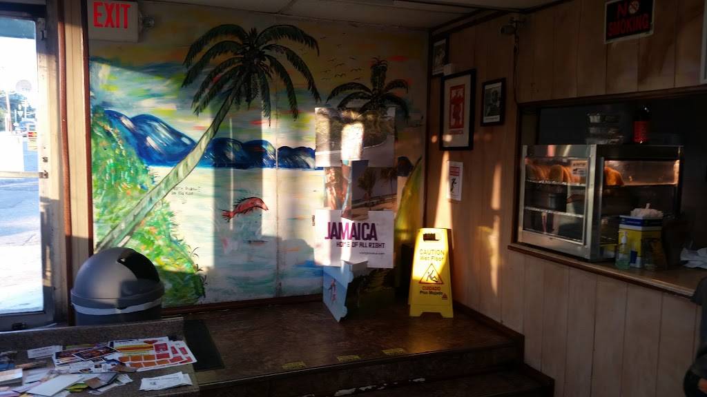 Just Jerk | restaurant | 9005 Lanham Severn Rd, Lanham, MD 20706, USA | 3014595375 OR +1 301-459-5375