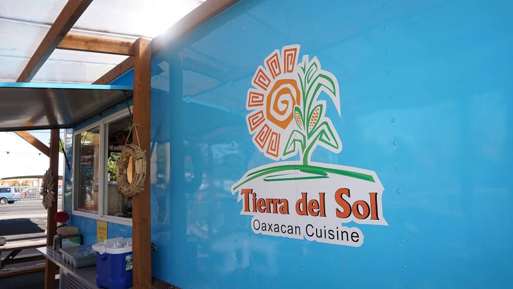 Tierra Del Sol Cuisine and Catering | restaurant | 7238 SE Foster Rd #21, Portland, OR 97206, USA | 5039754805 OR +1 503-975-4805