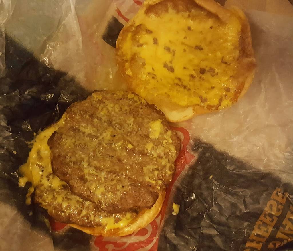 Carls Jr. | restaurant | 2808 McHenry Ave, Modesto, CA 95350, USA | 2095776009 OR +1 209-577-6009