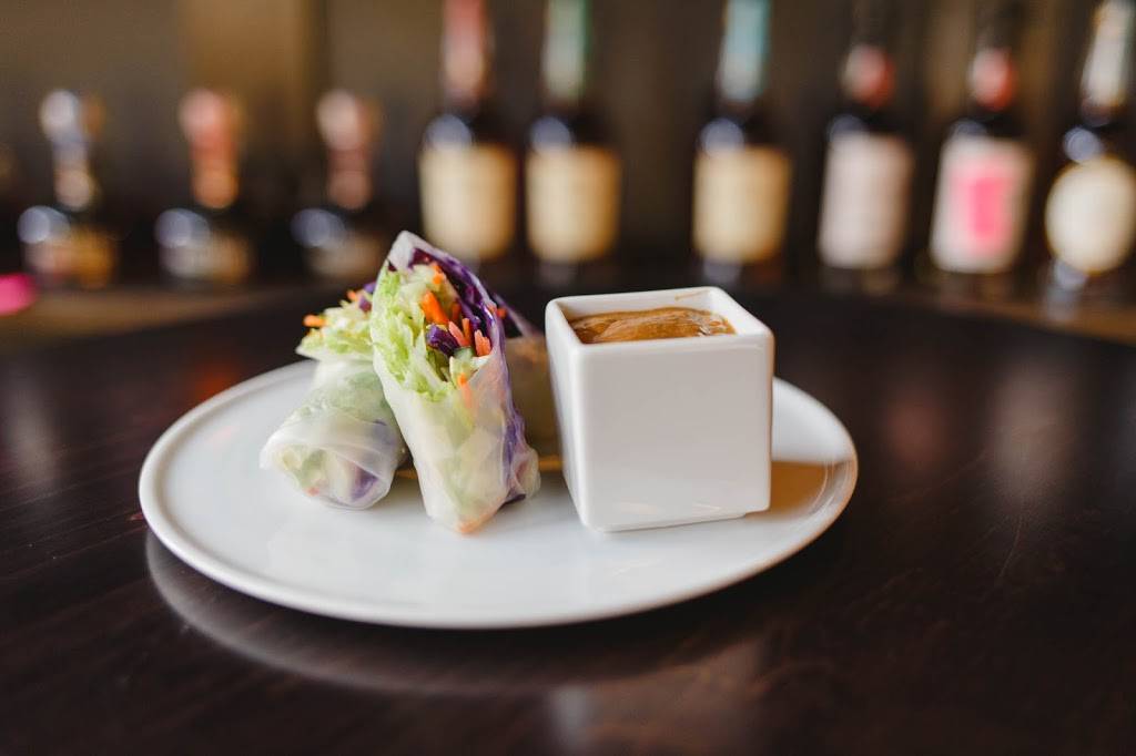 Docs Bourbon Room | restaurant | 129 W Main St, Louisville, KY 40202, USA | 5027422449 OR +1 502-742-2449