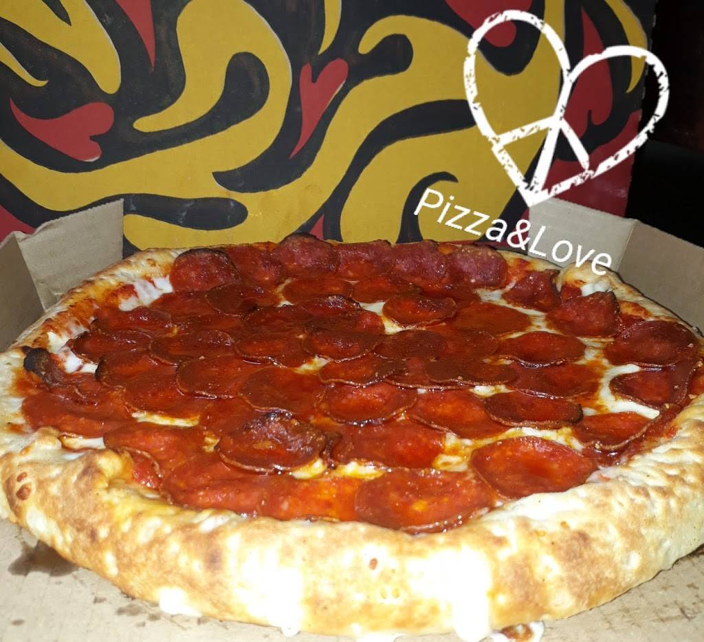 Pizza & Love | restaurant | 22710, Calle José Haros Aguilar & Calle Art. 27 Constitucional, Parcela 39, 22710 Rosarito, B.C., Mexico | 016616127575 OR +52 661 612 7575