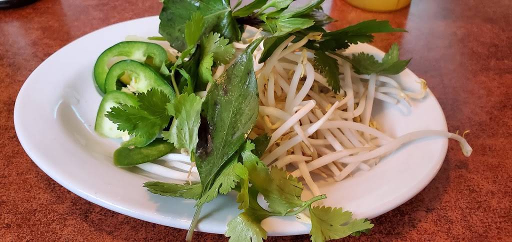 Miss Saigon Pho | restaurant | 310 S Walton Blvd, Bentonville, AR 72712, USA | 4792684663 OR +1 479-268-4663