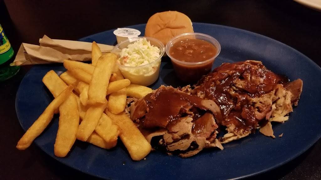 The Texan BBQ | restaurant | 101 N Main St, Algonquin, IL 60102, USA | 8476582130 OR +1 847-658-2130