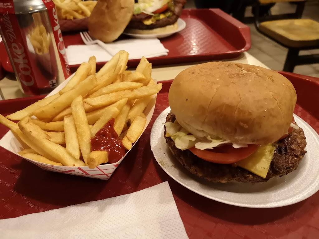 John Anderson Charcoal Broil Hamburgers | restaurant | 1069 Dundas St W, Mississauga, ON L5C 1C3, Canada | 9052768752 OR +1 905-276-8752