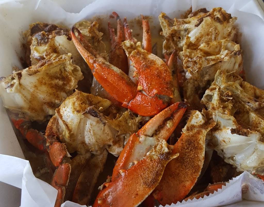 The Crab Lady | restaurant | 2207 Gordon Ln, Richmond, VA 23223, USA | 8042222722 OR +1 804-222-2722