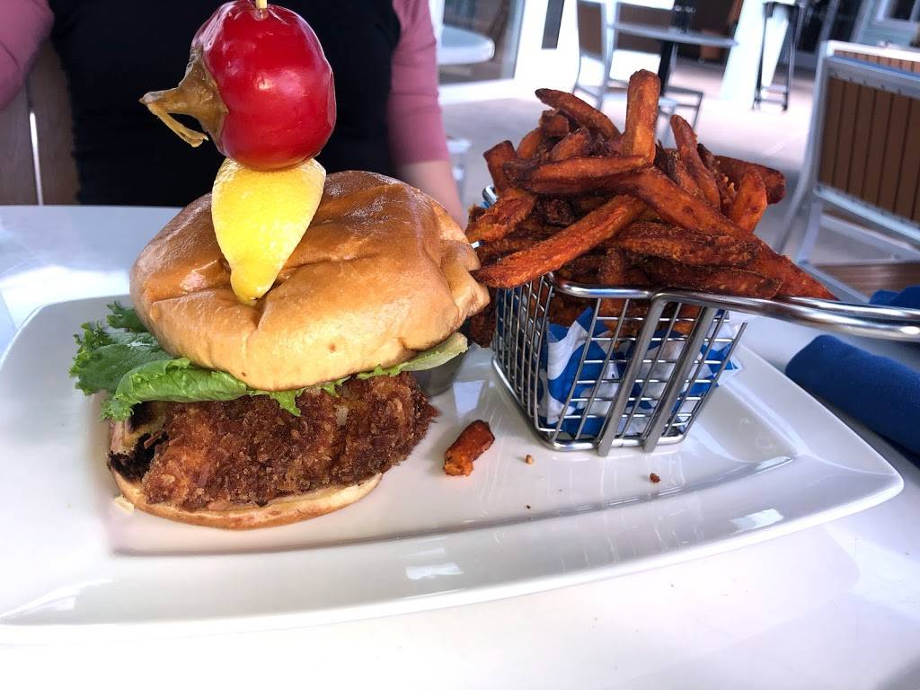 Frigates Waterfront Bar & Grill - Melbourne | restaurant | 1120 N Harbor City Blvd, Melbourne, FL 32935, USA | 3213063800 OR +1 321-306-3800