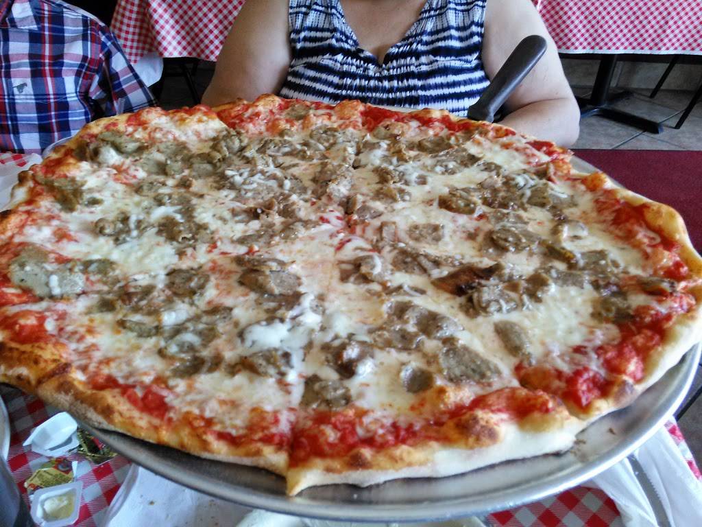 Little Italy Pizza & Pasta | restaurant | 1930 W Granada Blvd Ste 5, Ormond Beach, FL 32174, USA | 3866727660 OR +1 386-672-7660