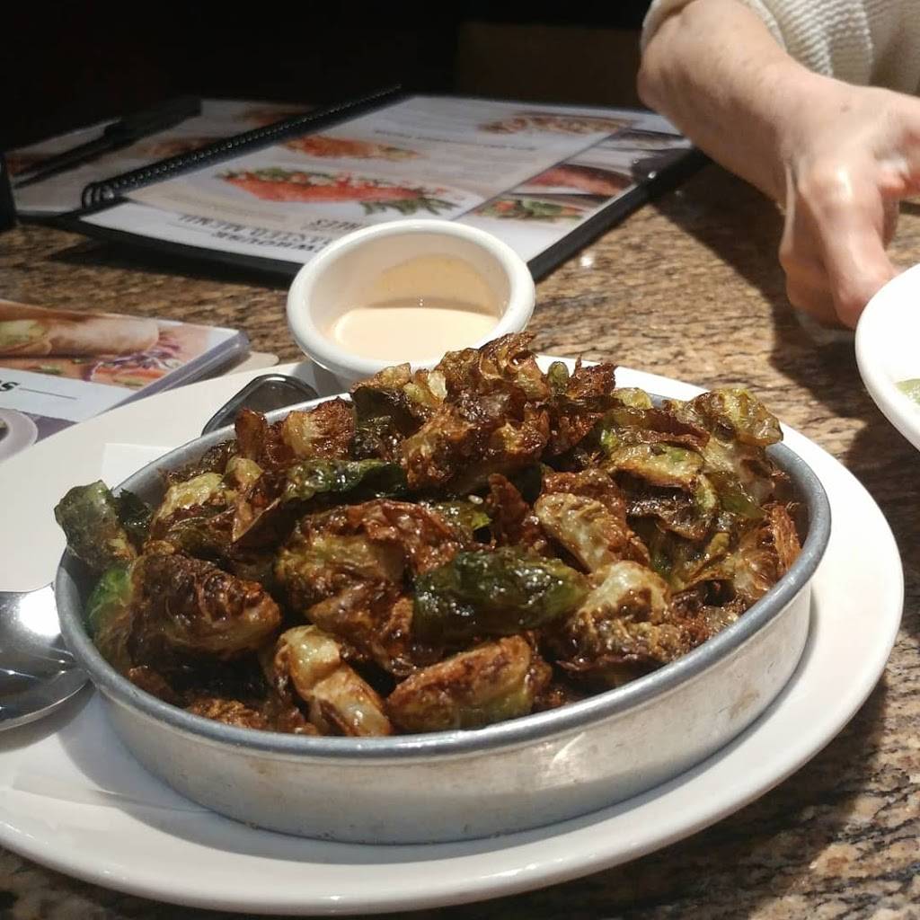 BJs Restaurant & Brewhouse | restaurant | 107 South First Street, Burbank, CA 91502, USA | 8185570881 OR +1 818-557-0881