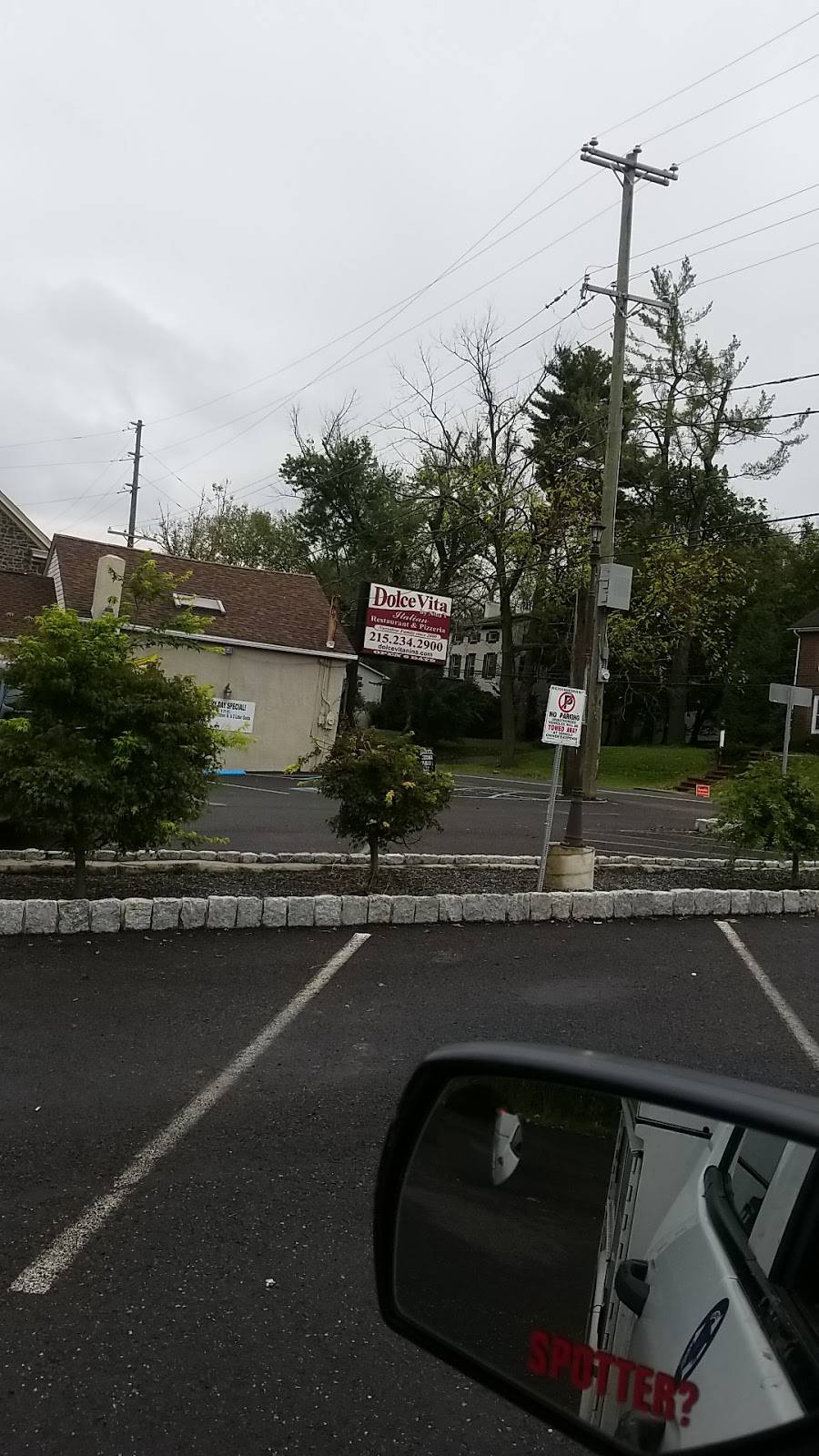 Dolce Vita | restaurant | 3116 Main St, Sumneytown, PA 18084, USA | 2152342900 OR +1 215-234-2900