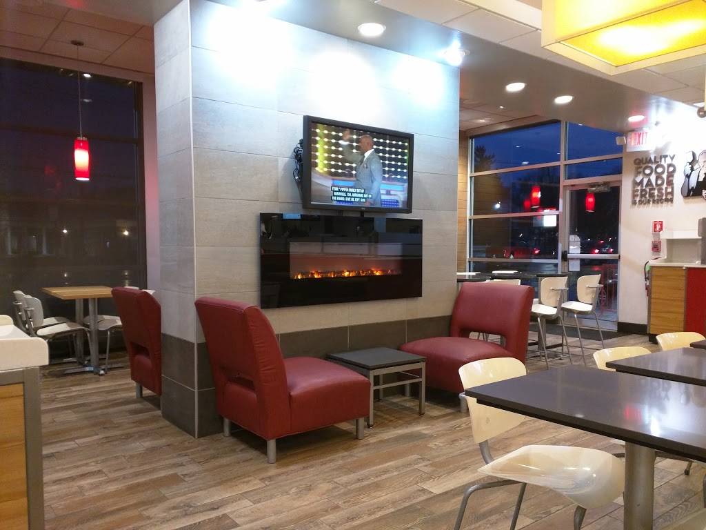 Wendys | restaurant | 1340 Springfield St, Feeding Hills, MA 01030, USA | 4132766488 OR +1 413-276-6488