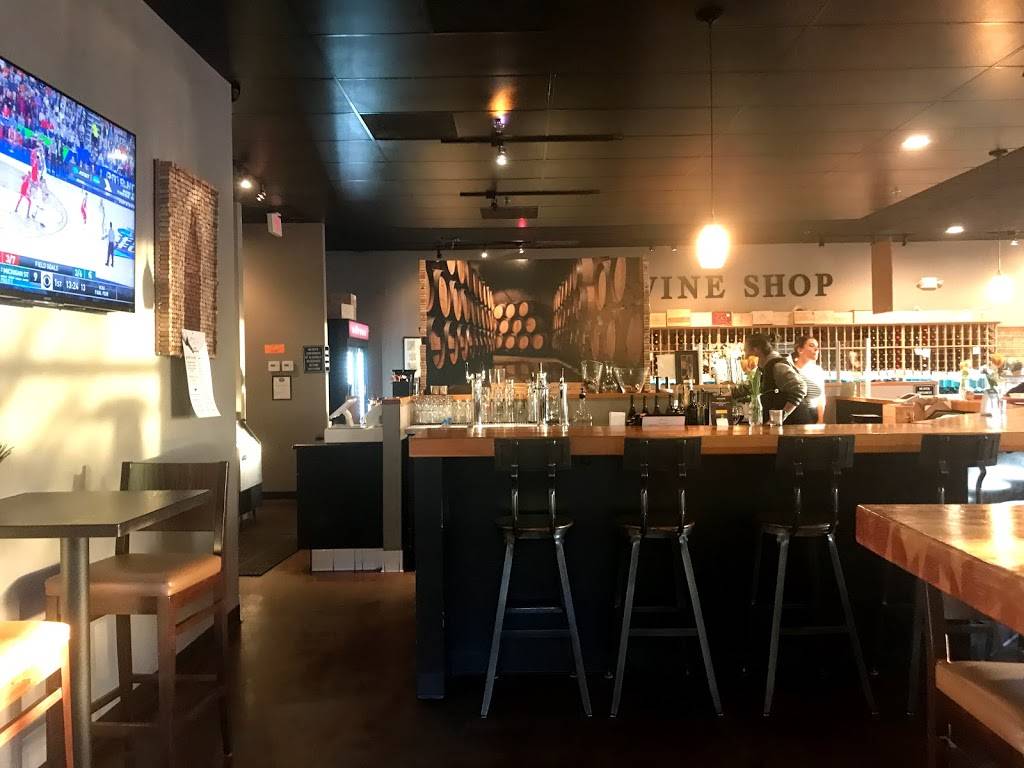 Barnoa Wine Company | restaurant | 831 Via Suerte #106, San Clemente, CA 92673, USA | 9493884378 OR +1 949-388-4378