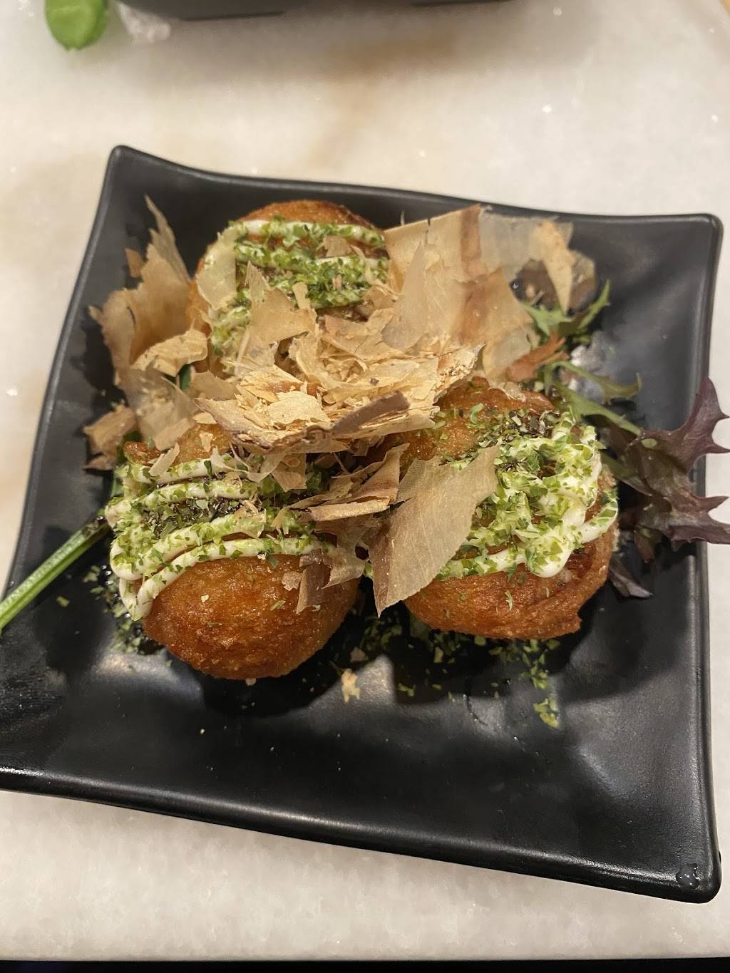 Izumi Revolving Sushi | restaurant | 94 Serramonte Center, Daly City, CA 94015, USA | 6509855555 OR +1 650-985-5555