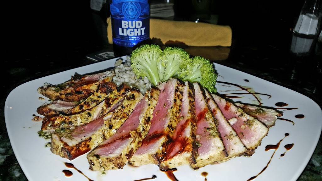 New Harvest Restaurant | restaurant | 57 S Main St, Beacon Falls, CT 06403, USA | 2036328012 OR +1 203-632-8012