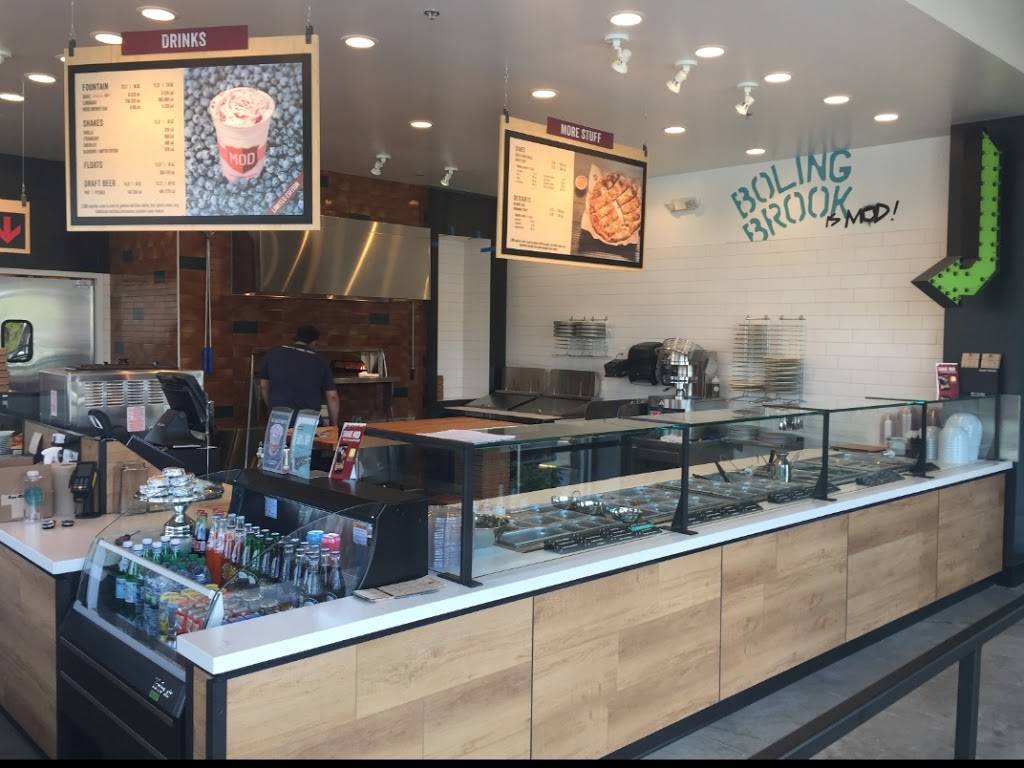 MOD Pizza | restaurant | 215 N Weber Rd, Bolingbrook, IL 60490, USA | 6304101013 OR +1 630-410-1013