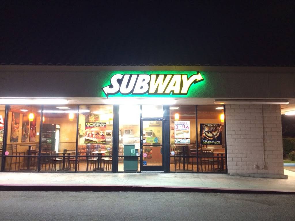 Subway Restaurants | restaurant | 3801 Warner Ave Unit D, Huntington Beach, CA 92649, USA | 5625924545 OR +1 562-592-4545