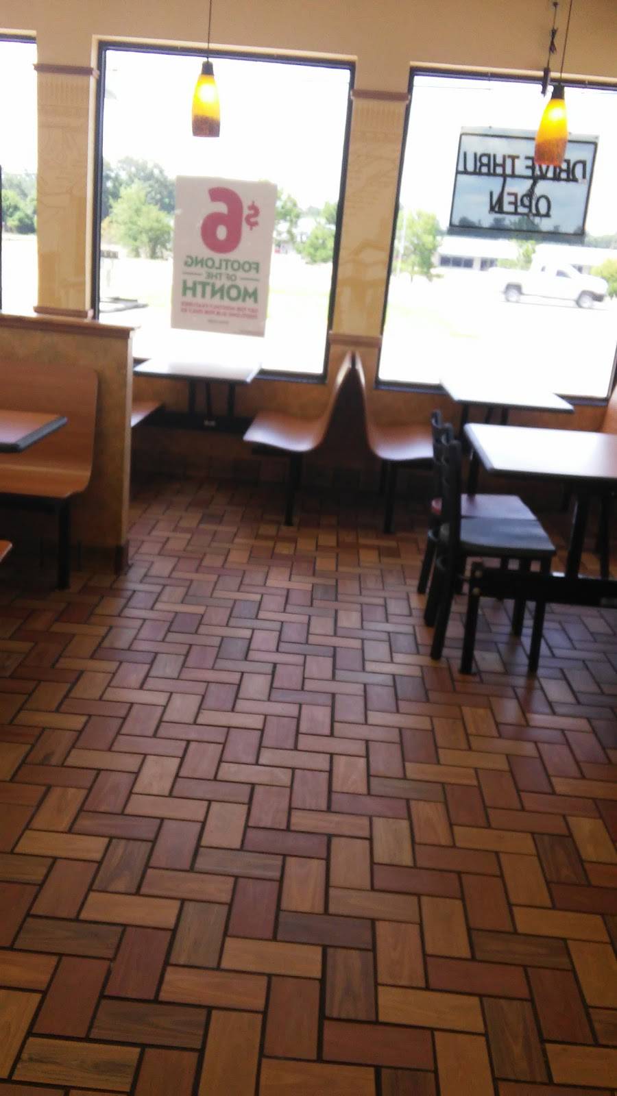 Subway | restaurant | 2809 MacArthur Dr, West Orange, TX 77630, USA | 4098829908 OR +1 409-882-9908