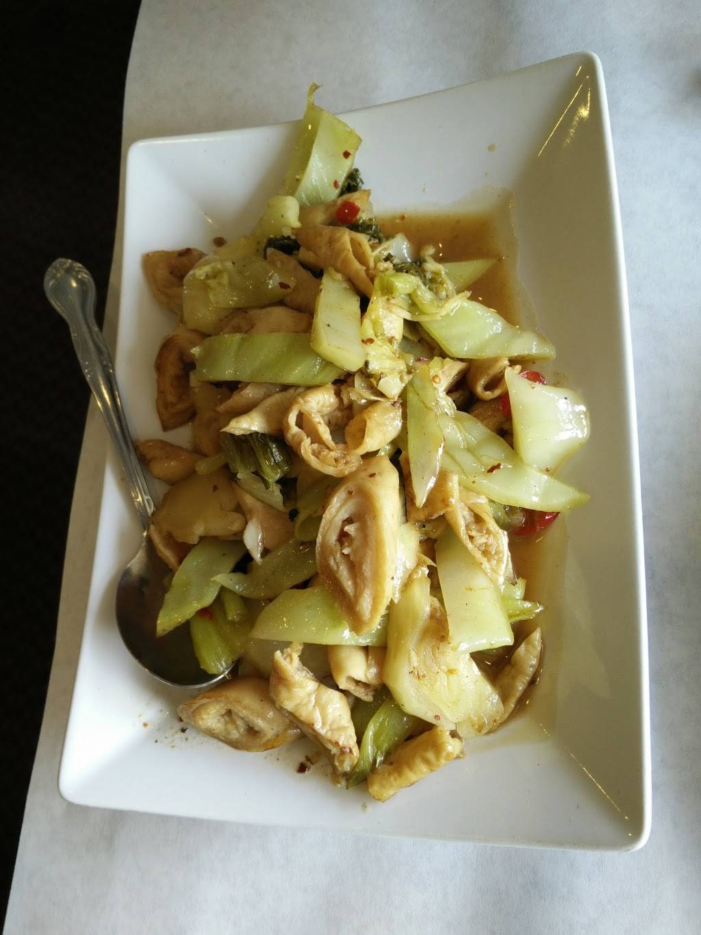 Lotus Chinese Restaurant | restaurant | 7230 W North Ave #210, Elmwood Park, IL 60707, USA | 7084568888 OR +1 708-456-8888