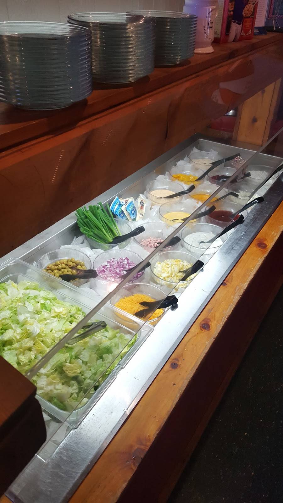 Rookies | restaurant | 112 E Knoxville St, Brimfield, IL 61517, USA | 3094421054 OR +1 309-442-1054