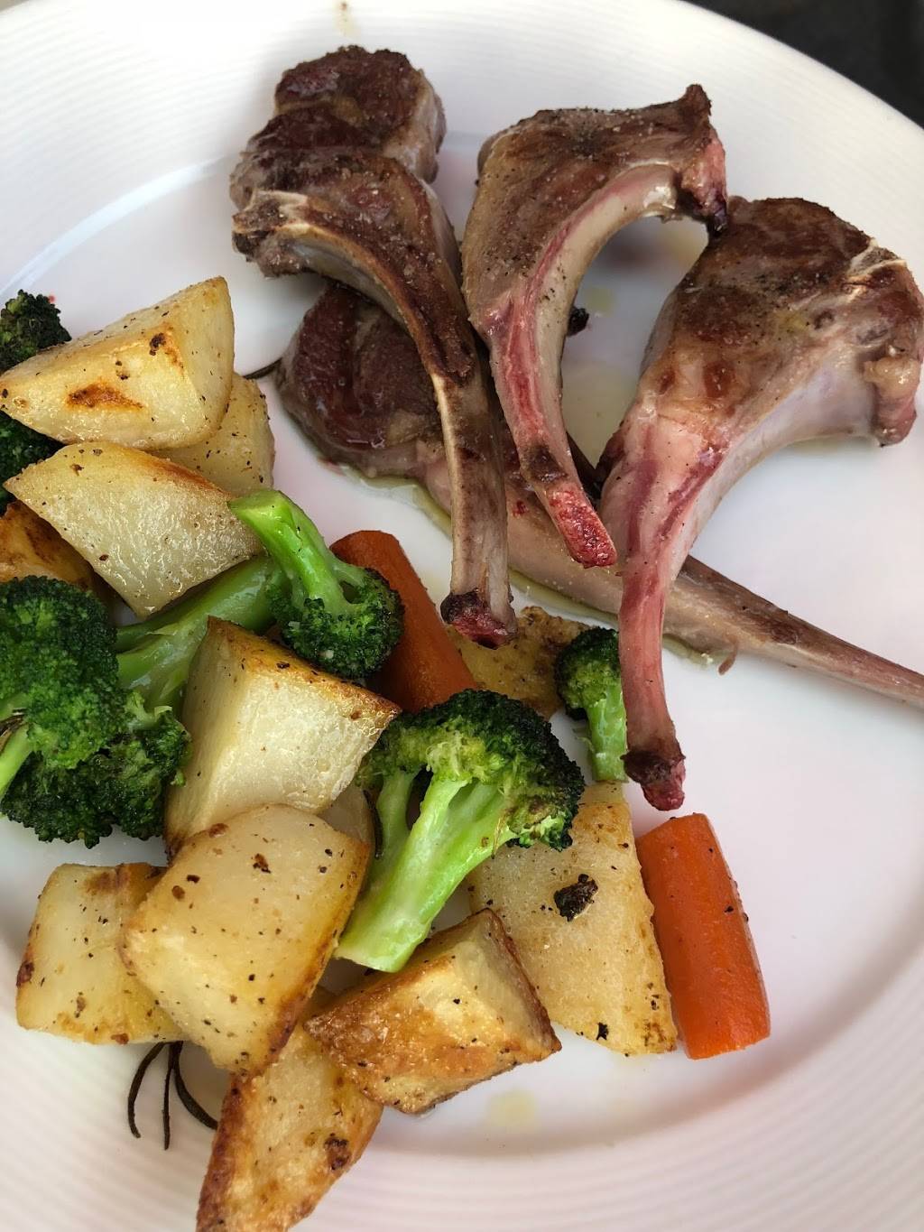 Mia Trattoria | restaurant | 3401 1st Ave, San Diego, CA 92103, USA | 6192305283 OR +1 619-230-5283