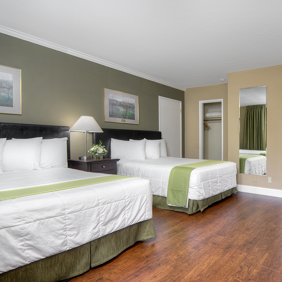 Marianis Inn & Restaurant | restaurant | 2500 El Camino Real, Santa Clara, CA 95051, USA | 4082431431 OR +1 408-243-1431