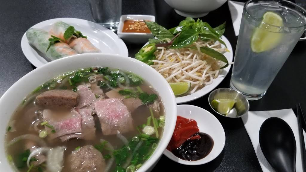 Pho Luc Lac | restaurant | 1705 Branham Ln b3, San Jose, CA 95118, USA | 4085203453 OR +1 408-520-3453