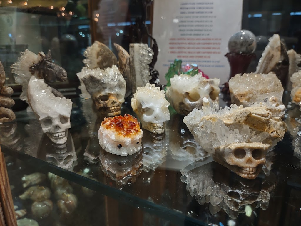 Hoochs | restaurant | 6985 Nugget, Evansville, WY 82636, USA | 3072336808 OR +1 307-233-6808