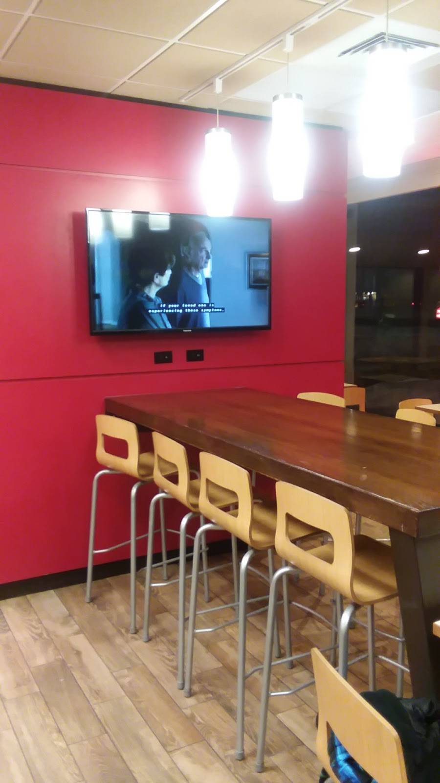 Wendys | restaurant | 22333 Telegraph Rd, Southfield, MI 48033, USA | 2483532229 OR +1 248-353-2229