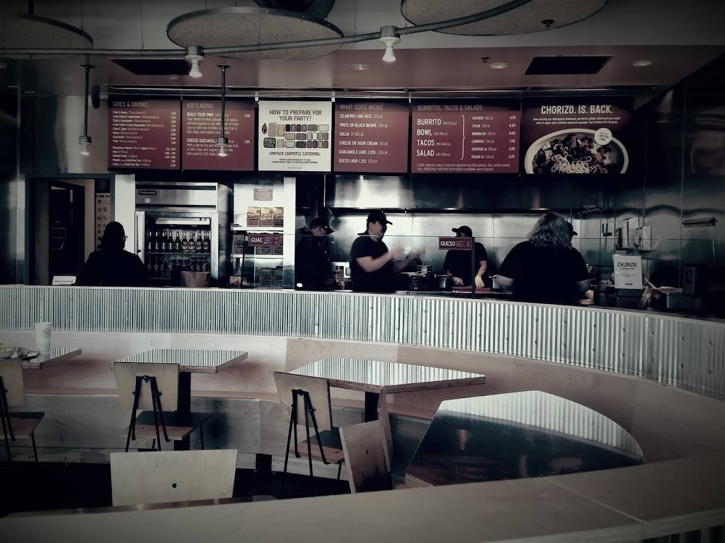 Chipotle Mexican Grill | restaurant | 235 W Wetmore Rd Ste 101, Tucson, AZ 85705, USA | 5208880444 OR +1 520-888-0444