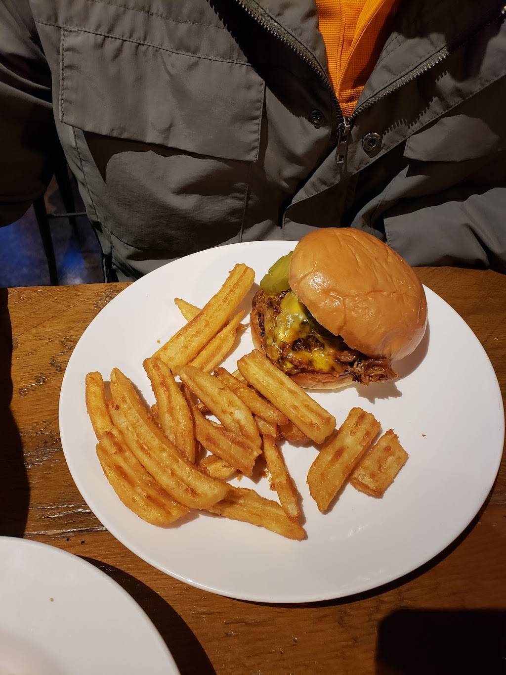 2nd & Main Coffeehouse & Pub | restaurant | 92 E Main St, Platteville, WI 53818, USA | 6083484303 OR +1 608-348-4303