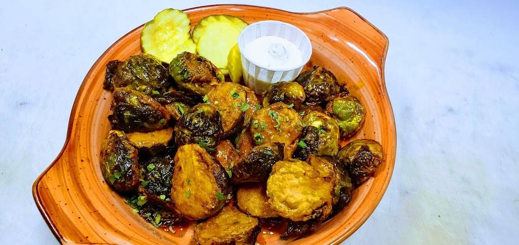 Devlins | restaurant | 332 Washington St, Brighton, MA 02135, USA | 6177798822 OR +1 617-779-8822