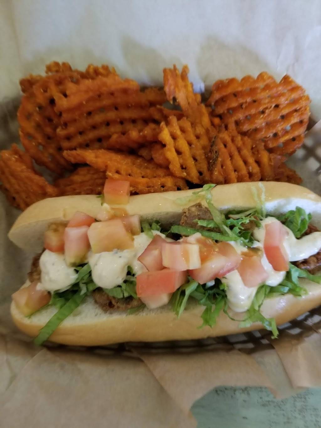 The Blind Pelican Seafood House | restaurant | 120 Bass Lake Rd, Holly Springs, NC 27540, USA | 9842252471 OR +1 984-225-2471