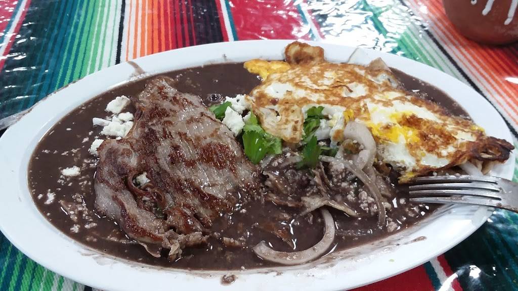 Antojitos Oaxaquenos Y Poblanos | restaurant | 307 Phelan Ave, San Jose, CA 95112, USA | 4084173740 OR +1 408-417-3740