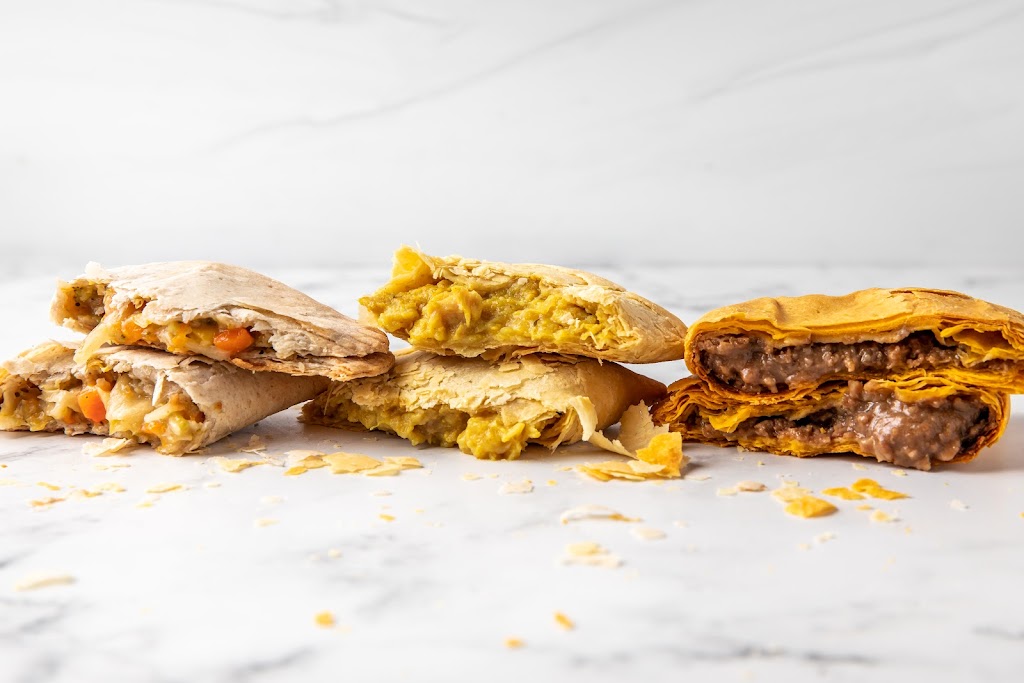 Tropics Jerk Center II | restaurant | 1162 Moreland Ave SE suite 100, Atlanta, GA 30316, USA | 9549936806 OR +1 954-993-6806