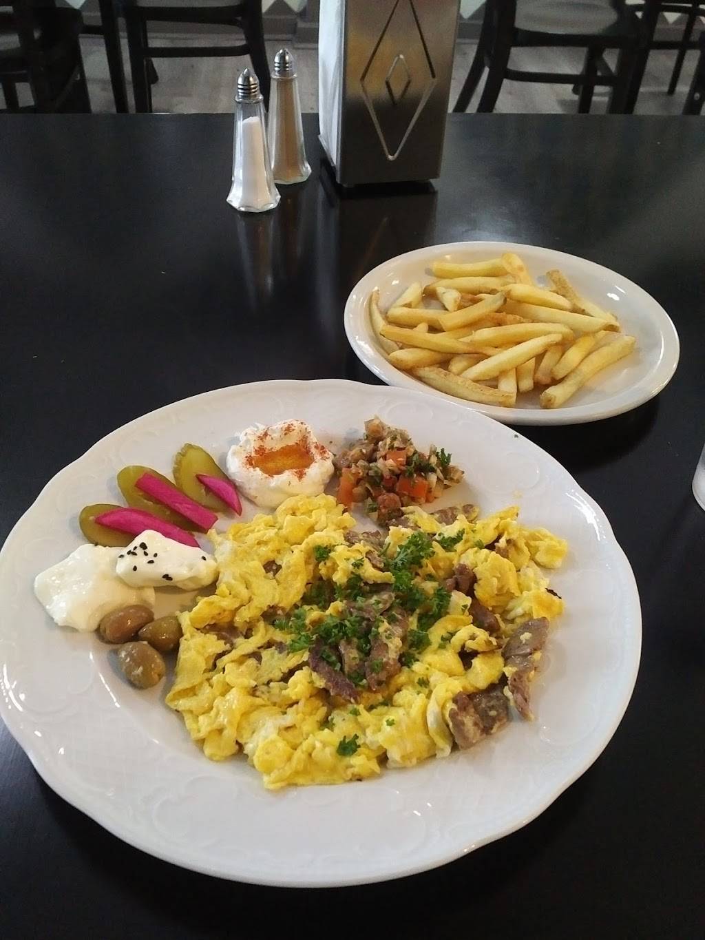 Baladi Restaurant & Bakery | restaurant | 3307 Clifton Ave, Cincinnati, OH 45220, United States | 5132217222 OR +1 513-221-7222