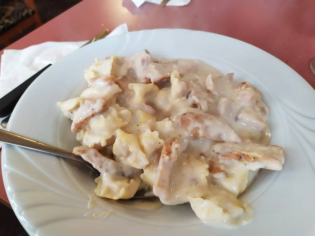 Jims Greek-Italian Eatery | restaurant | 326 Front St, Belleville, ON K8N 2Z8, Canada | 6139661444 OR +1 613-966-1444