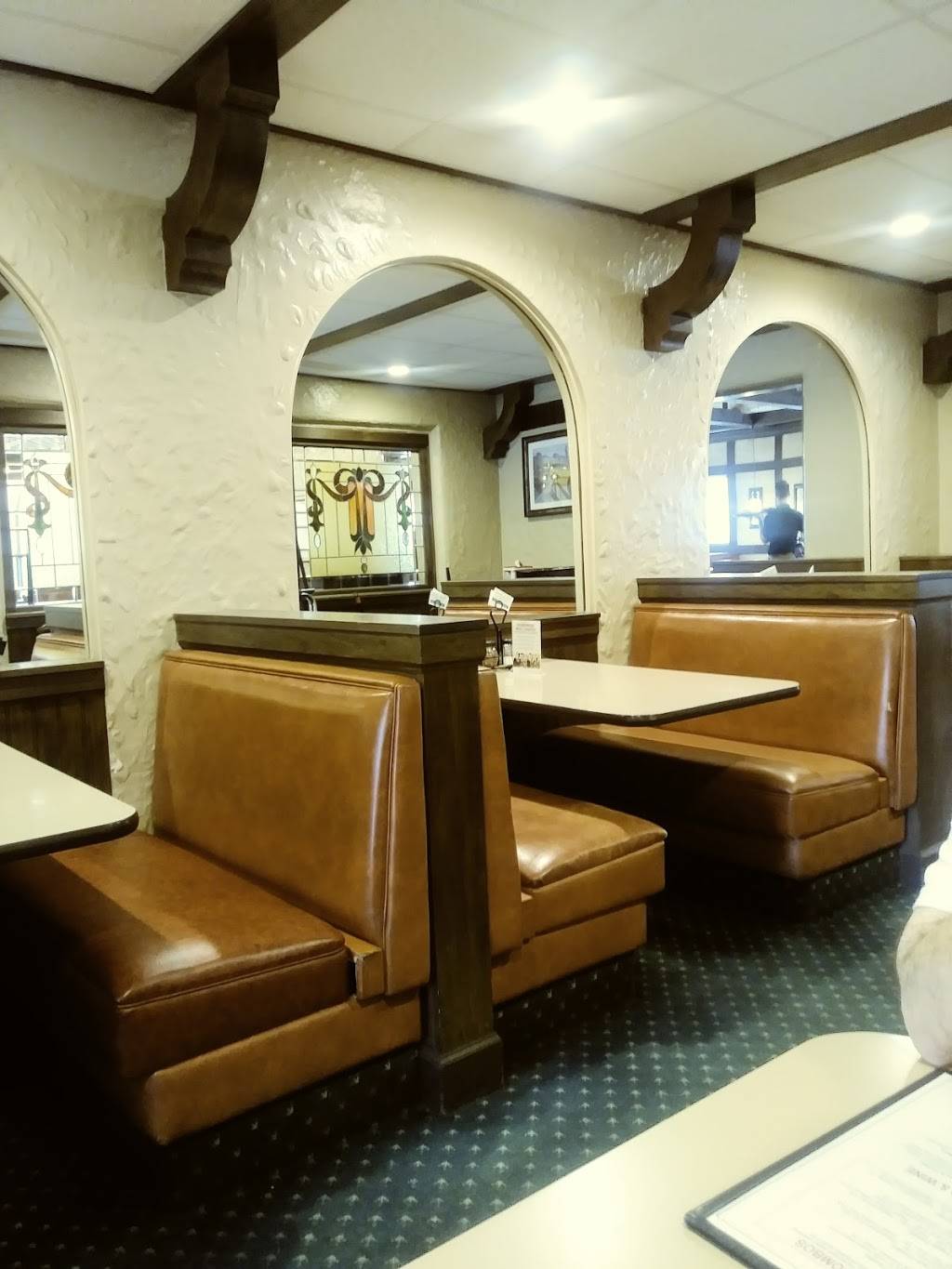 Parassons Italian Restaurant | restaurant | 3983 Darrow Rd, Stow, OH 44224, USA | 3306883650 OR +1 330-688-3650