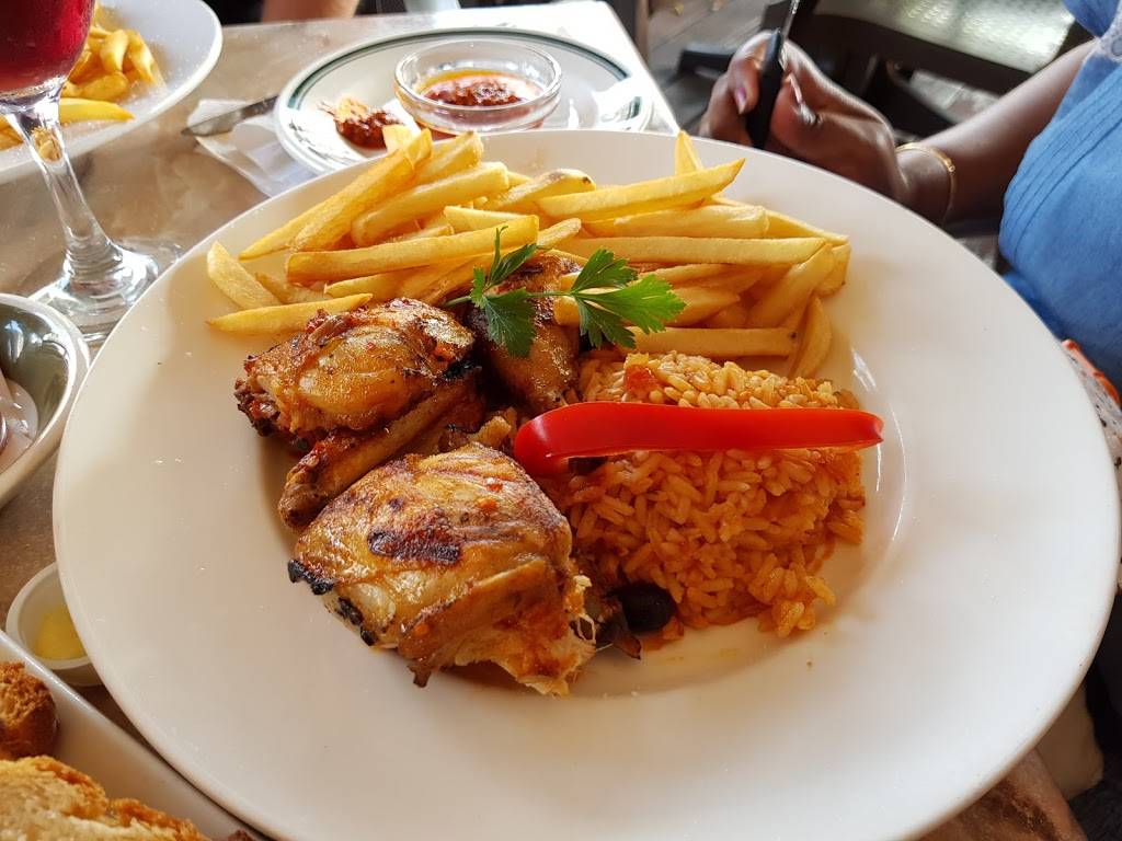 Amadeus Restaurant | restaurant | 184 Augusta Ave, Toronto, ON M5T 2L6, Canada | 4165911245 OR +1 416-591-1245