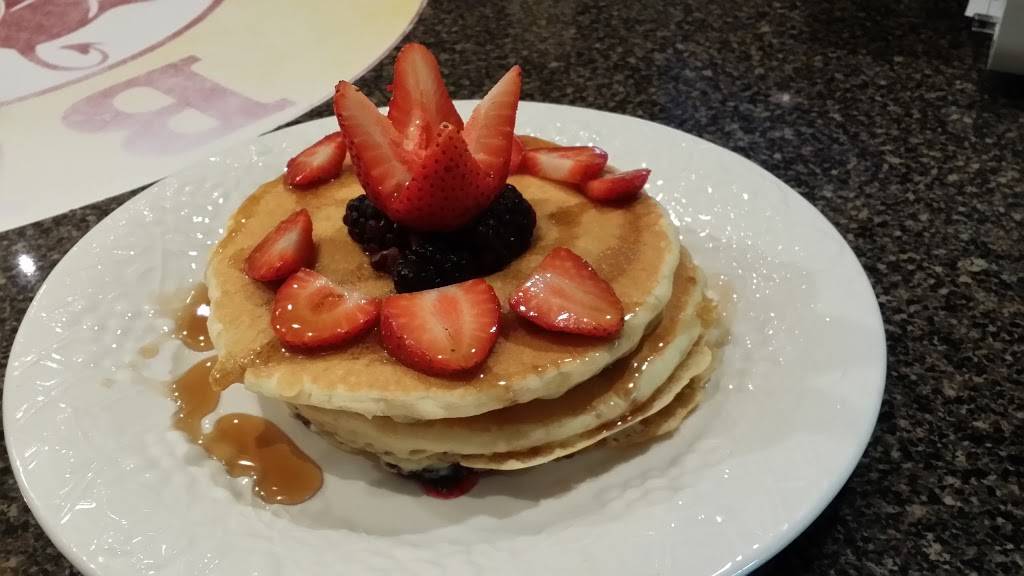 Burger Bull | restaurant | 5736 N Elston Ave, Chicago, IL 60646, USA | 7736287156 OR +1 773-628-7156